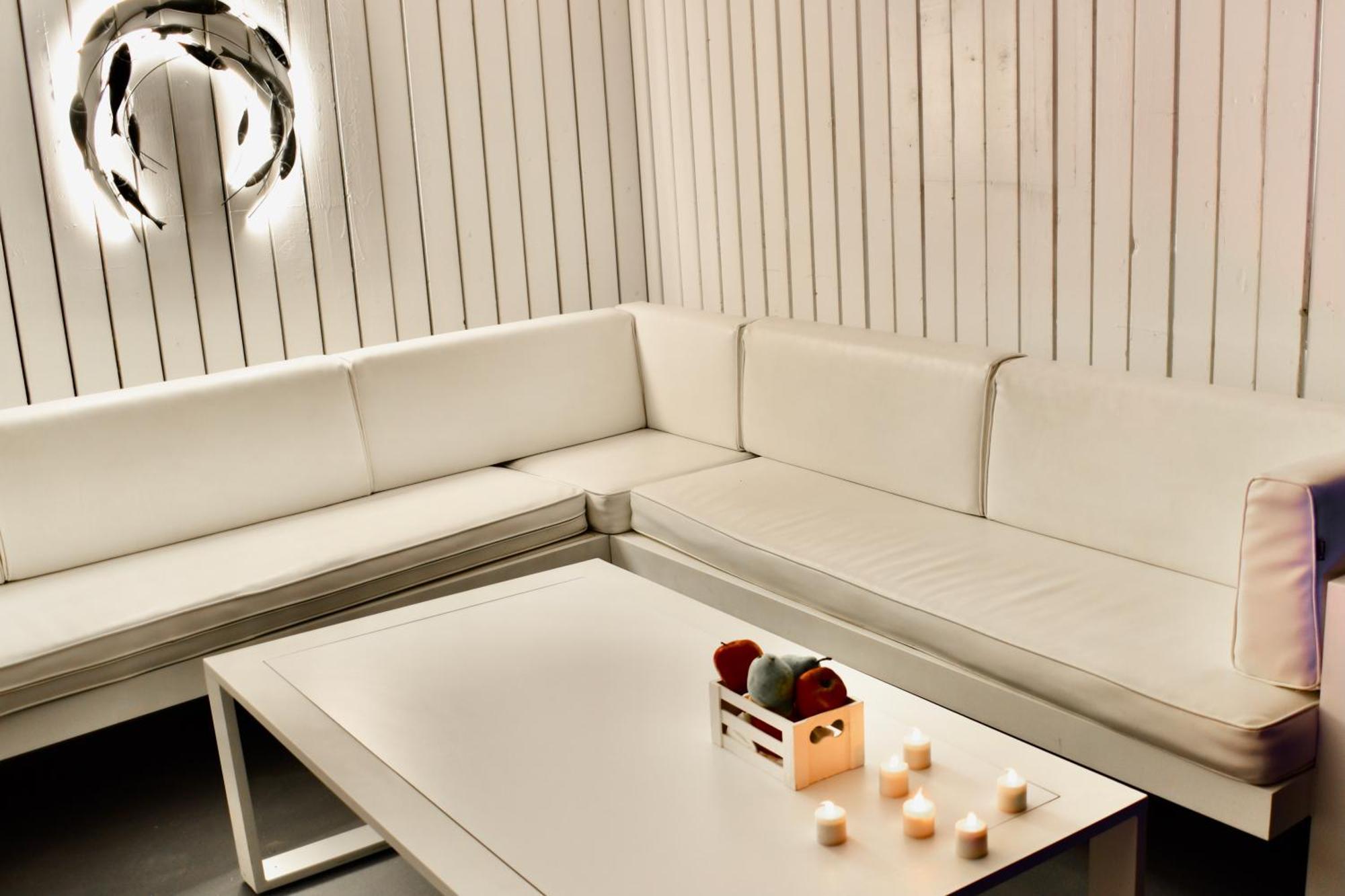 Aeolos Art & Eco Suites Adults Only อิเมโรวิยอน ภายนอก รูปภาพ